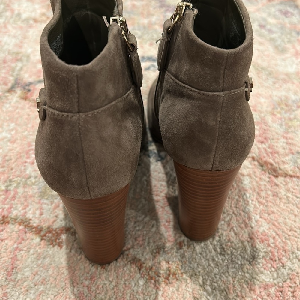 Tory Burch Fulton Booties Boot Ankle Suede Leather Stacked Block Heel Womens 7.5 - Picture 5 of 8
